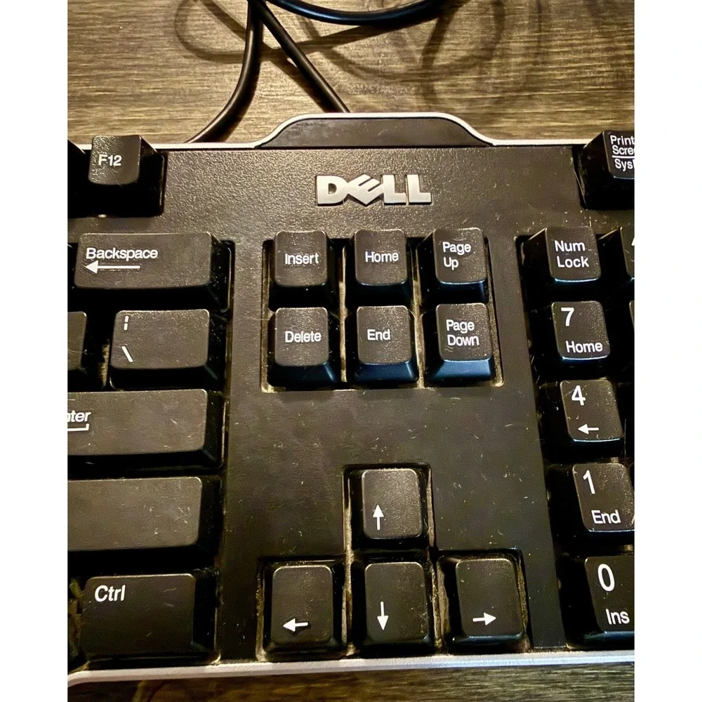 Dell Keyboard L100 Wired USB Full Size Black Silver Office PC